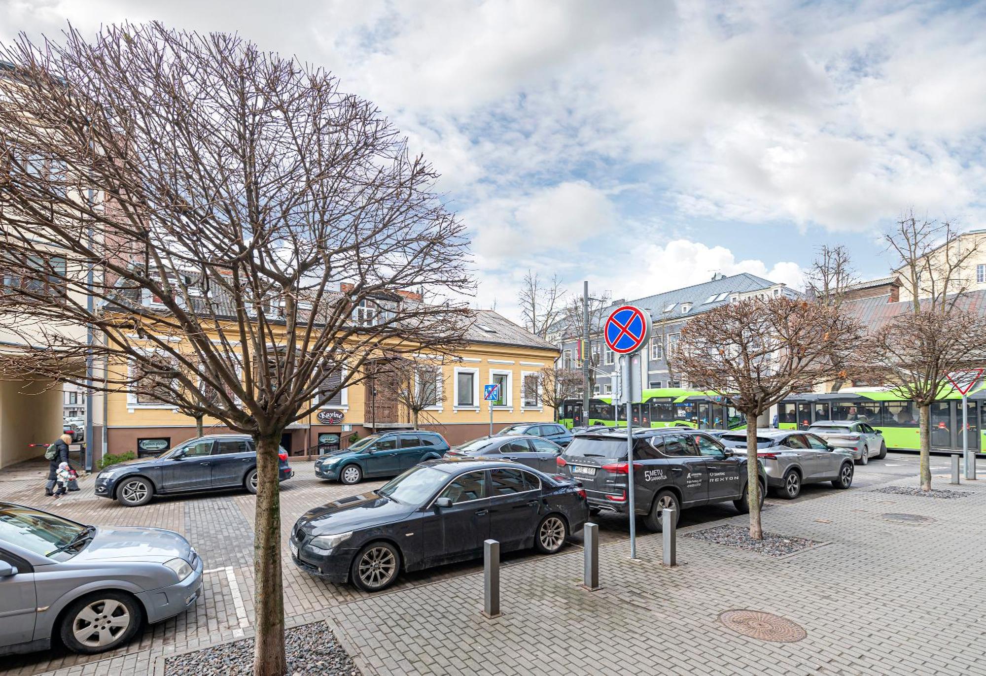 City Centre 3Bd Apartment By Hostlovers Kaunas Exterior photo